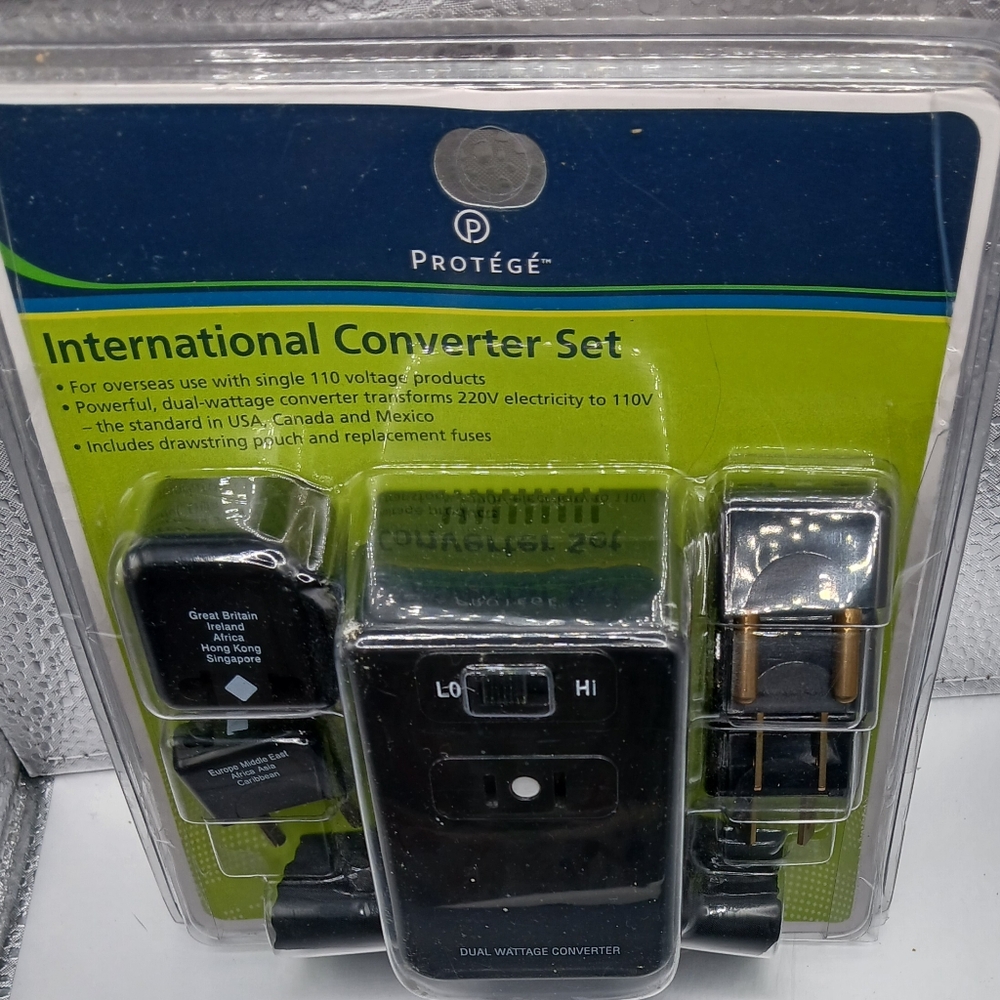 Protege International Converter Set - Travel Power Adapter FF#342